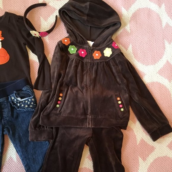 Gymboree bundle of outfits - Picture 2 of 4